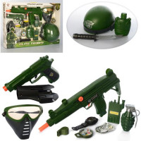Набор военного M015A автомат-трещотка, пистолет, звук, каска, батарейки (таб.), маска, коробка